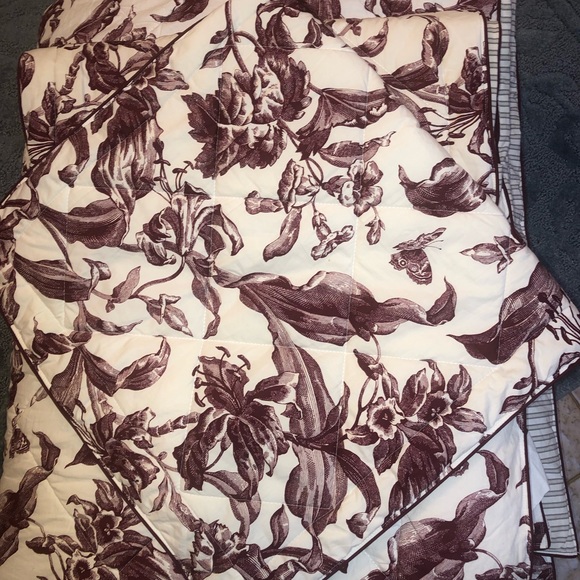 Pottery Barn King Size “ Marcia “ Comforter Set. - Picture 3 of 6